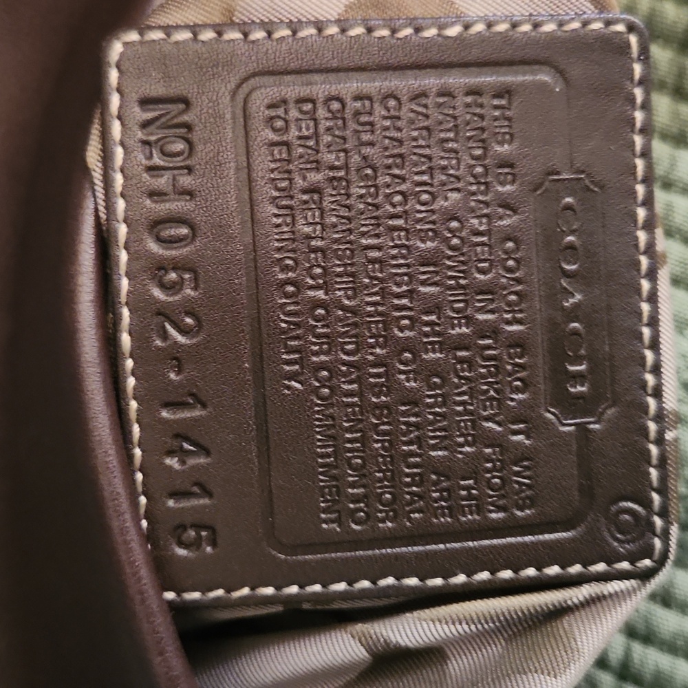 Coach purse - Picture 4 of 6